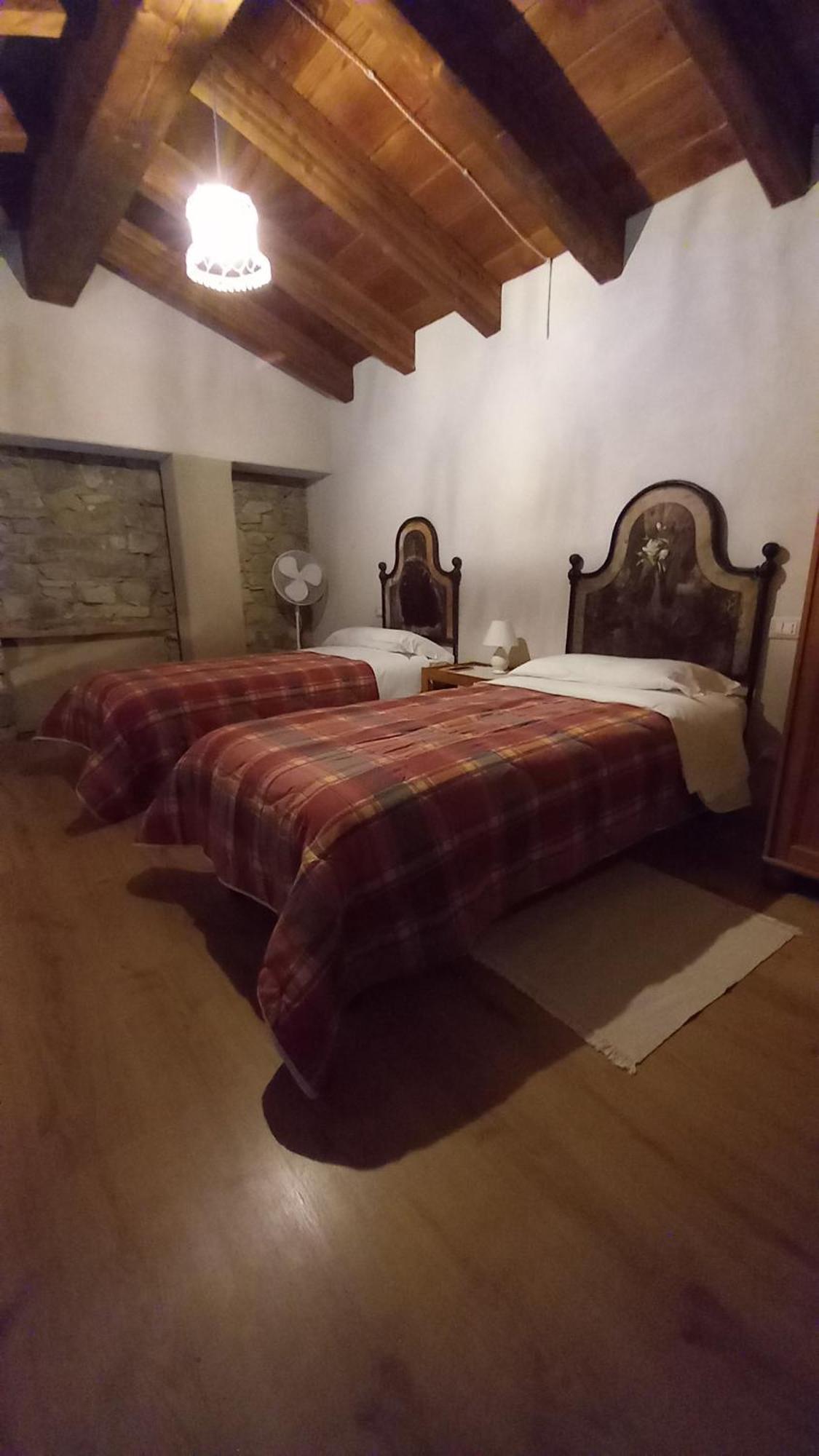 La Casa Di Lillia Hotel Castelnovo ne' Monti Buitenkant foto